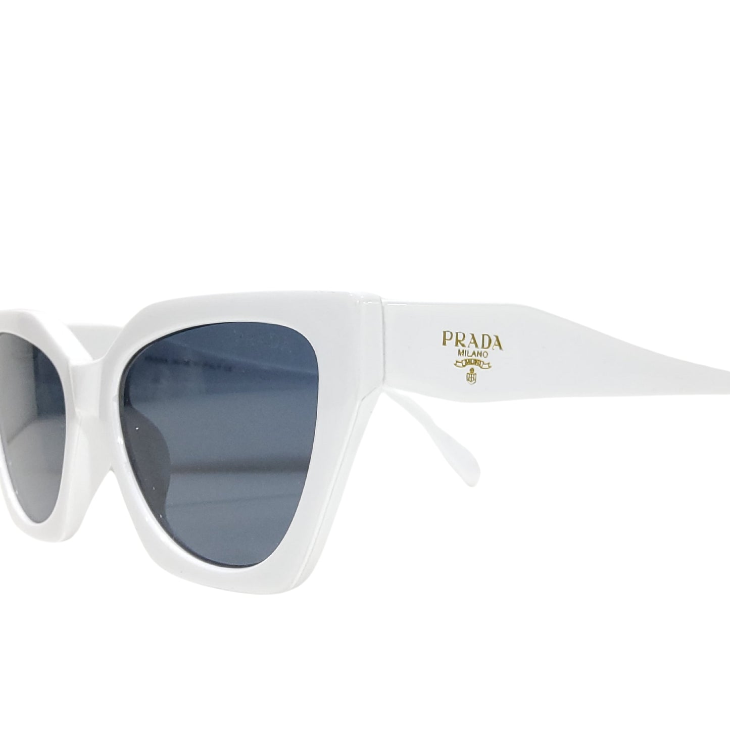 SOLAIRES: PRADA PR67S